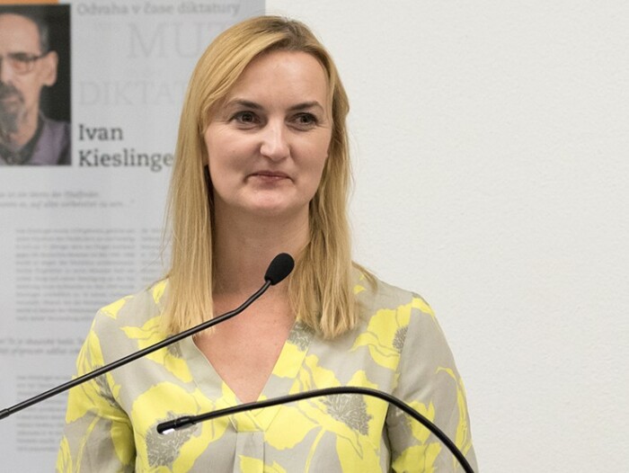 Dr. Markéta Meissnerová, Generální konzulka České republiky v Drážďanech, pronáší úvodní řeč.  © Peter Fischer